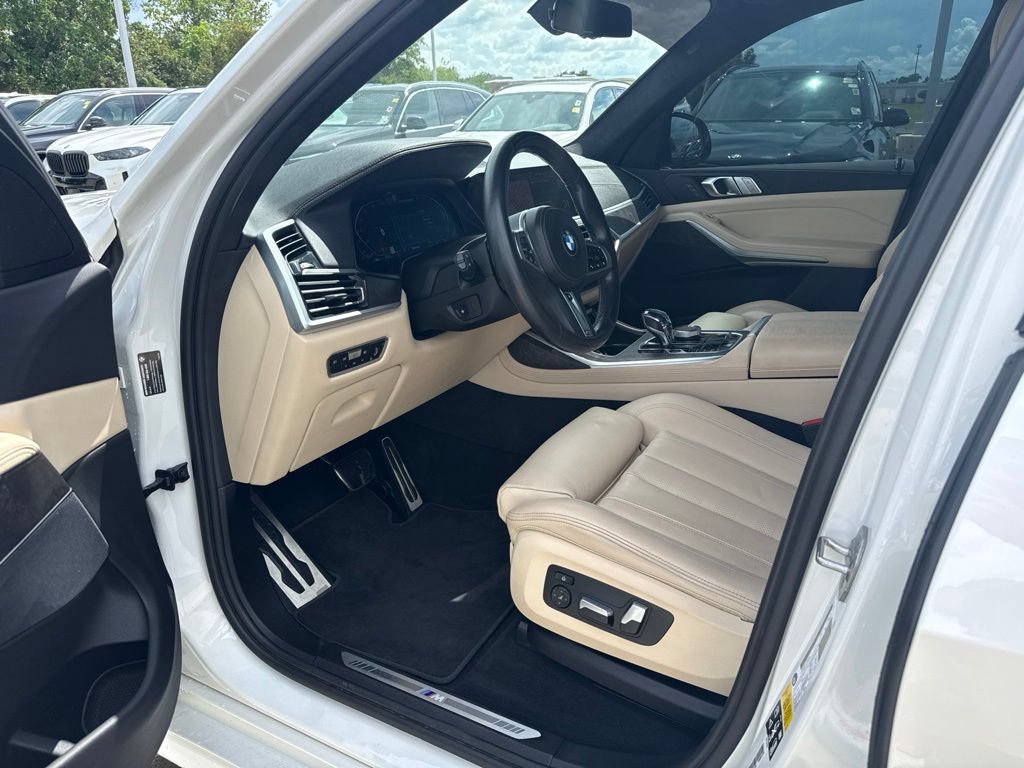 Certified 2022 BMW X7 xDrive40i w/ M Sport Package AWD/4WD image 12