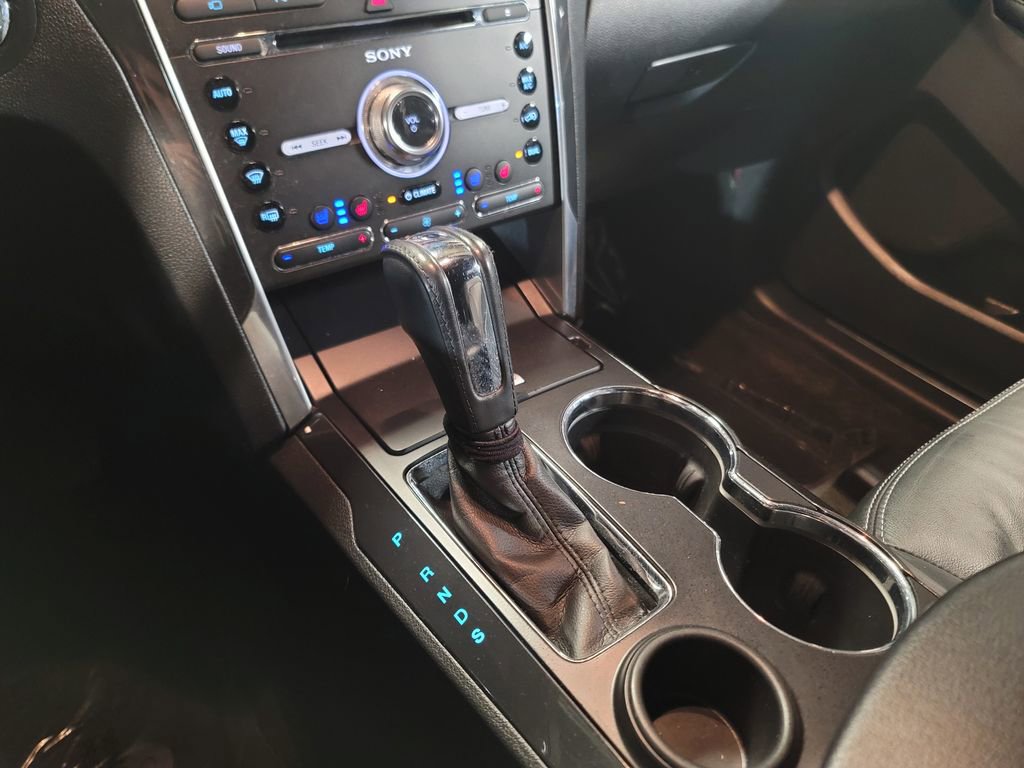 Used 2017 Ford Explorer Limited image 21