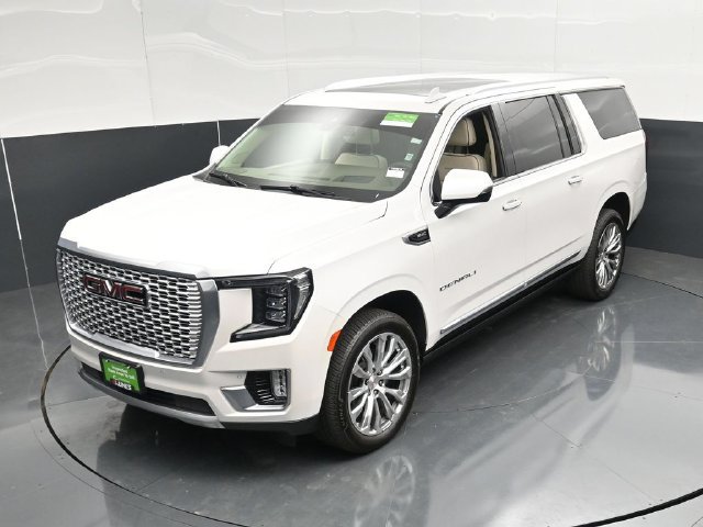 Used 2022 GMC Yukon XL Denali AWD/4WD image 51