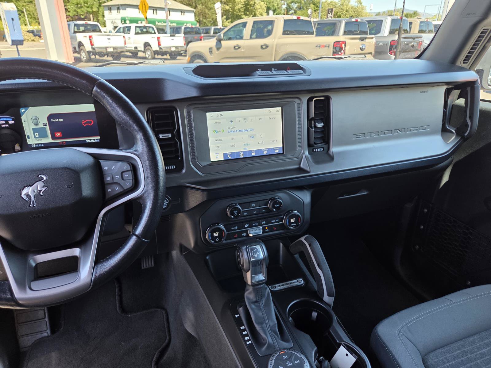 Used 2021 Ford Bronco Outer Banks AWD/4WD image 15