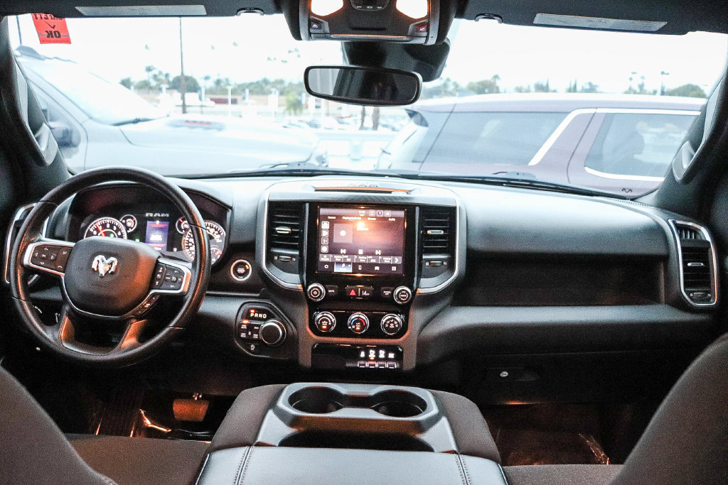 Used 2025 RAM 1500 Big Horn AWD/4WD image 14