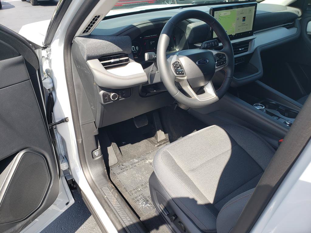 New 2026 Ford Explorer Active AWD/4WD image 6