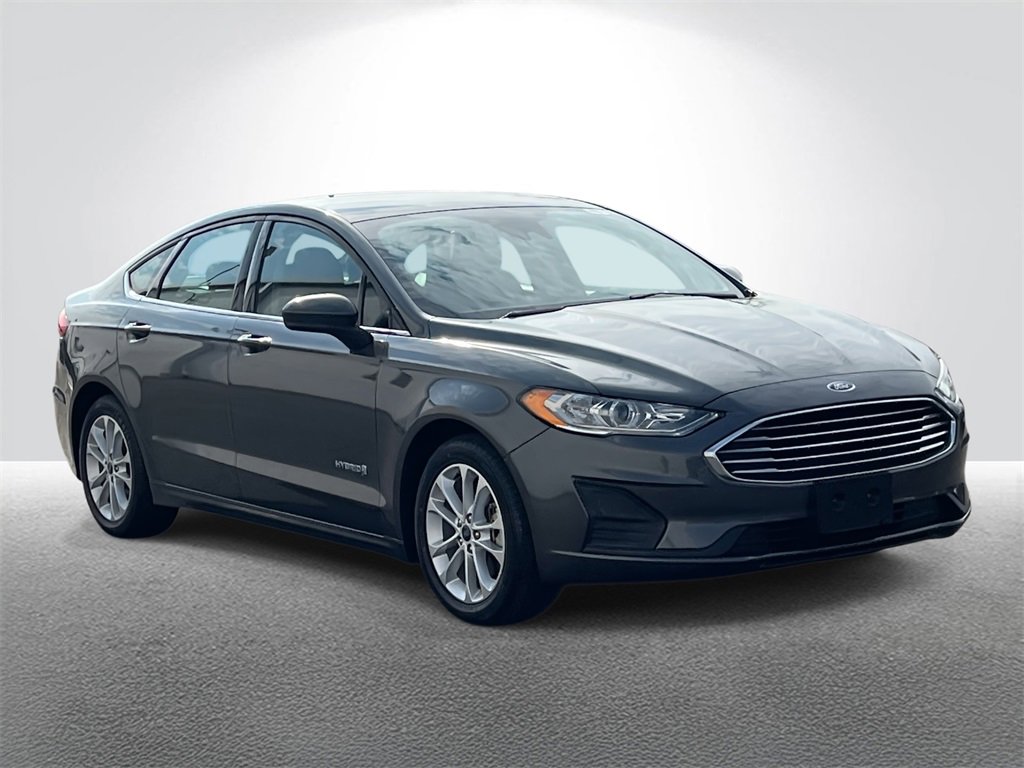 Used 2019 Ford Fusion SE image 7
