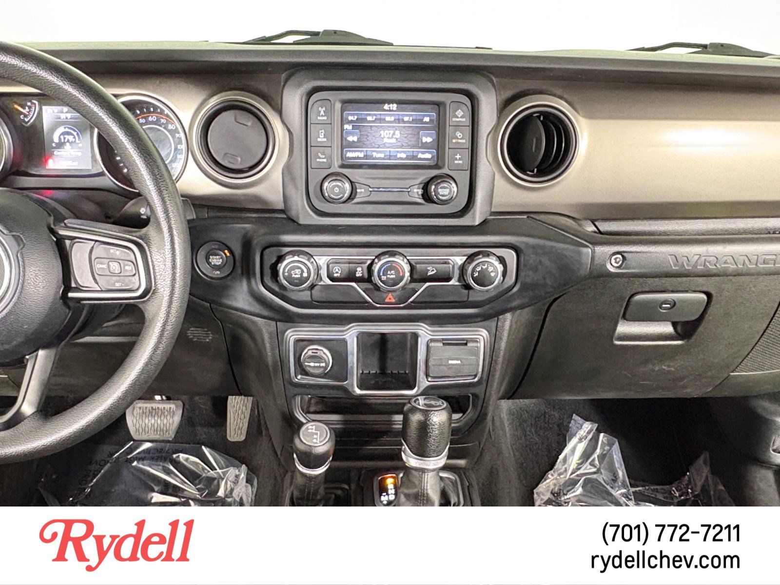 Used 2018 Jeep Wrangler Unlimited Sport AWD/4WD image 15