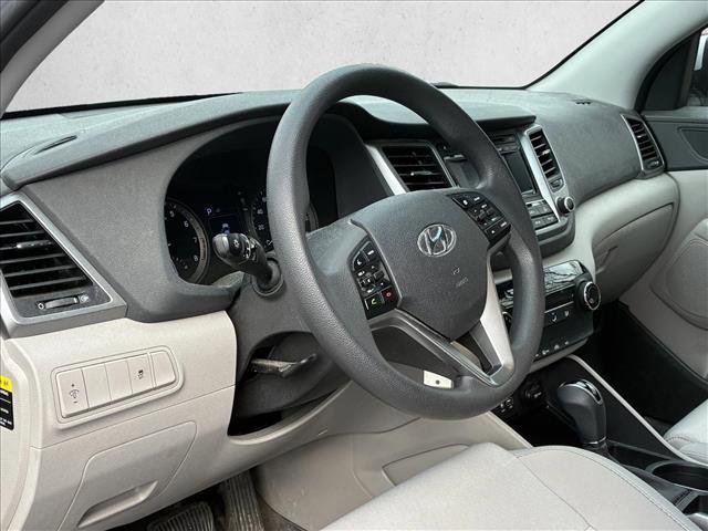 Used 2017 Hyundai Tucson SE image 12