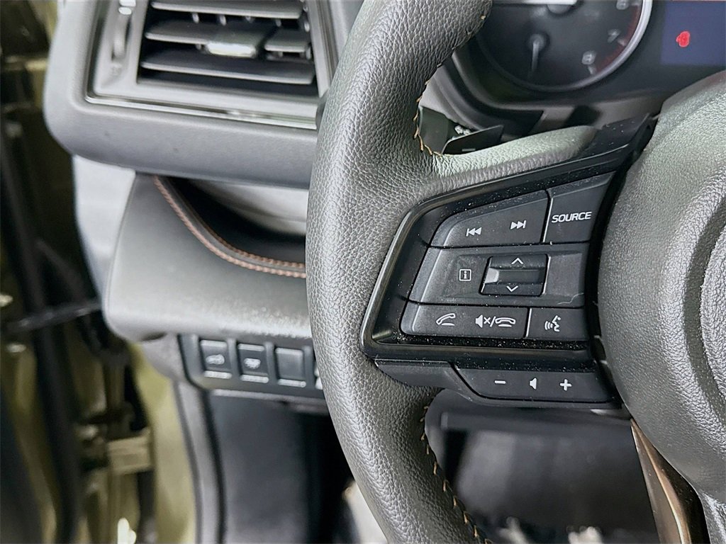 Used 2025 Subaru Ascent Bronze Edition image 23