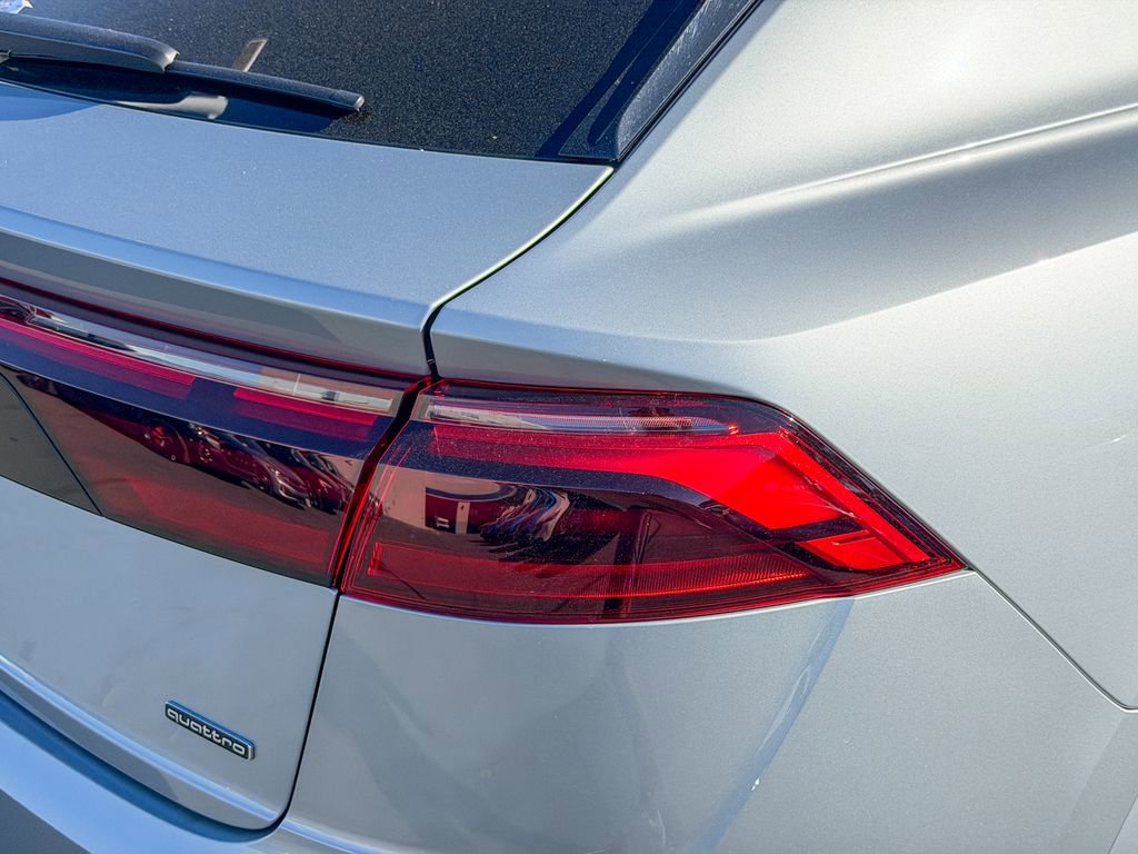 New 2025 Audi Q8 Premium Plus AWD/4WD image 8