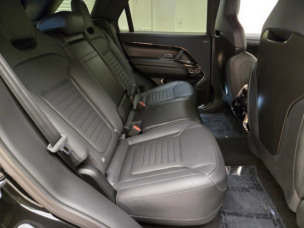 Used 2024 Land Rover Range Rover Sport image 25