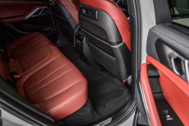 Used 2022 BMW X6 xDrive40i w/ M Sport Package AWD/4WD image 40
