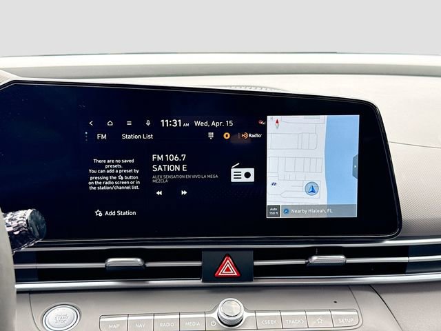 Certified 2025 Hyundai Elantra SEL image 15