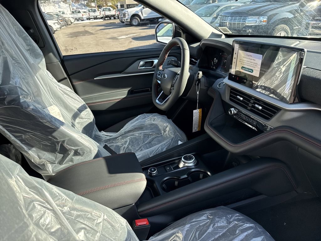 Used 2026 Ford Explorer ST-Line w/ ST-Line Street Pack image 24