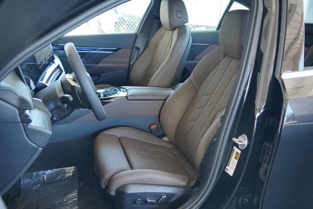New 2027 BMW 530i w/ Premium Package RWD image 9