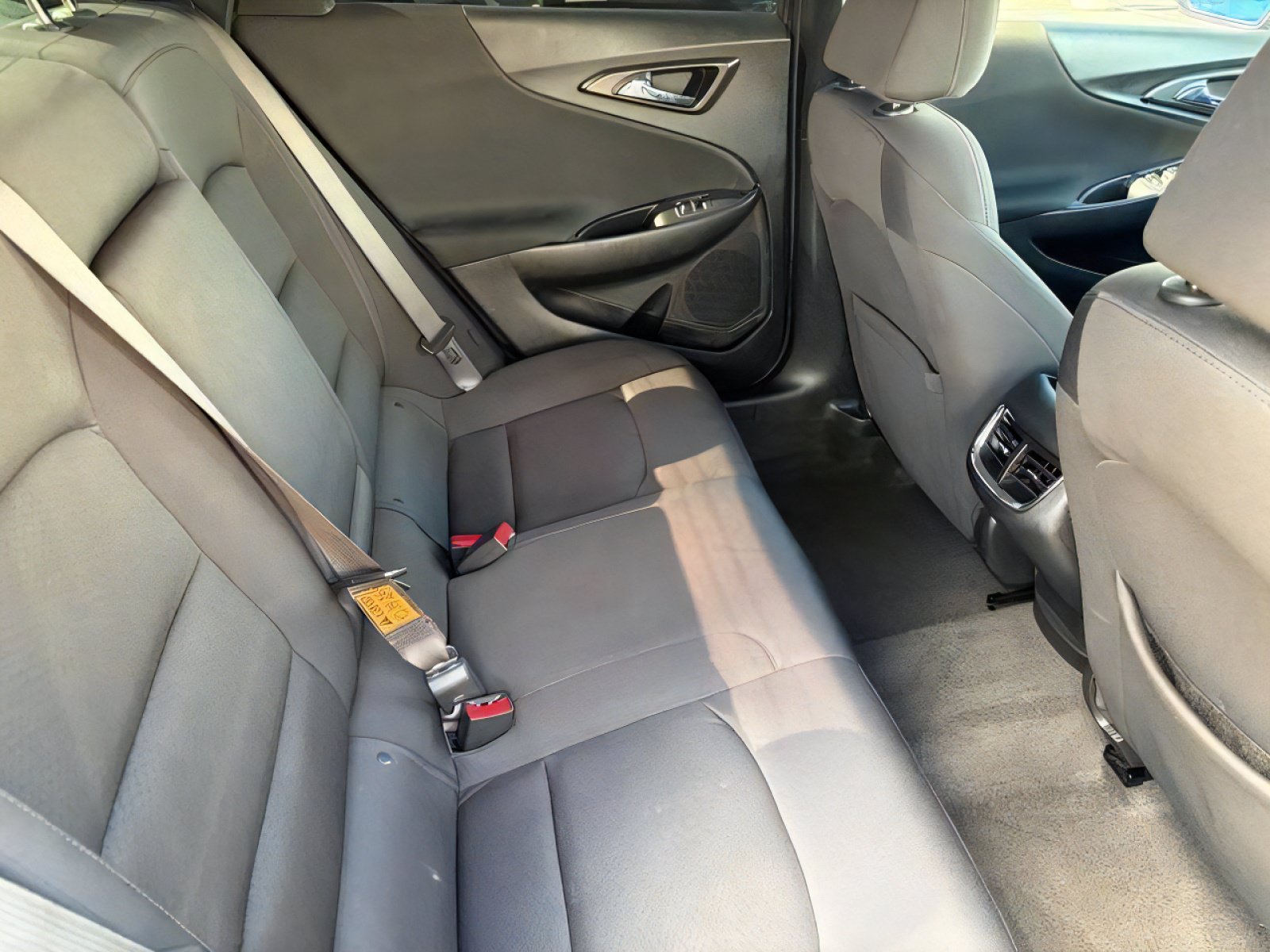 Used 2020 Chevrolet Malibu LT FWD image 11