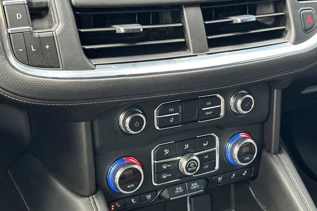 Used 2024 GMC Yukon XL AT4 w/ Technology Package AWD/4WD image 25