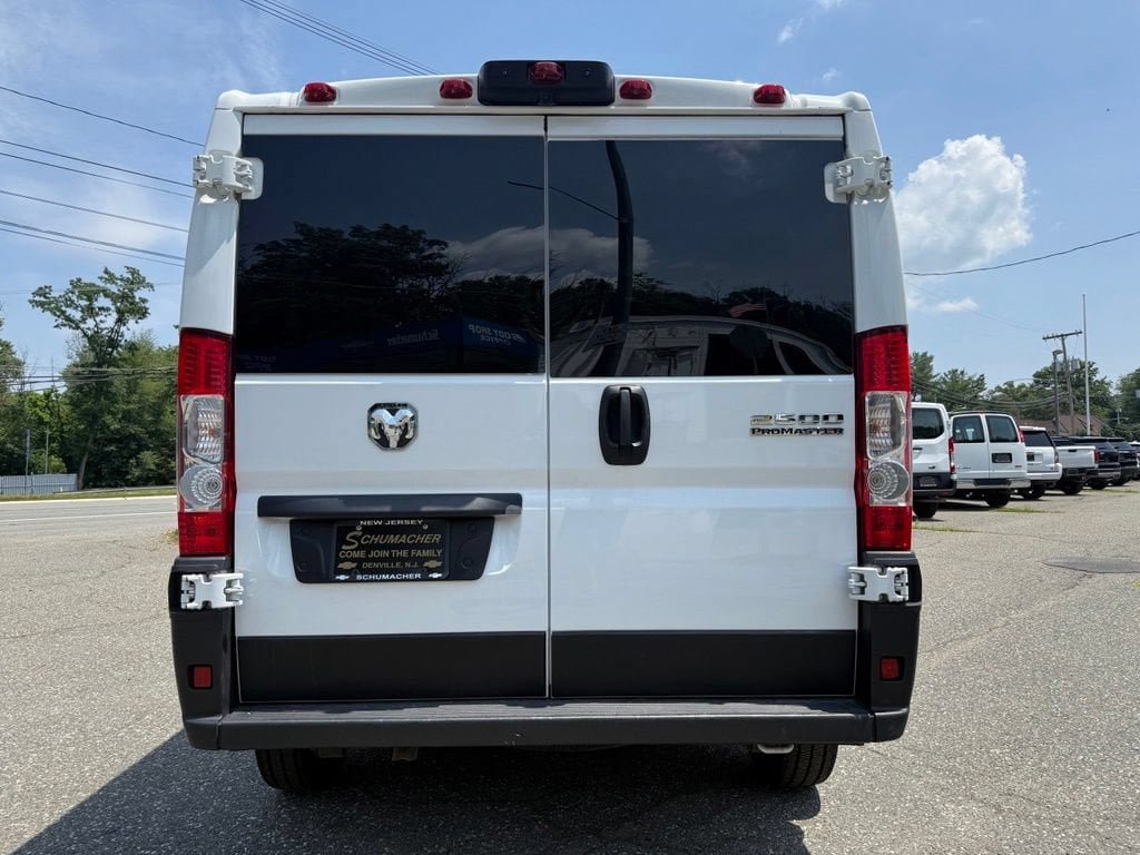 Used 2025 RAM ProMaster 2500 w/ U-Haul Equipment Group FWD image 14
