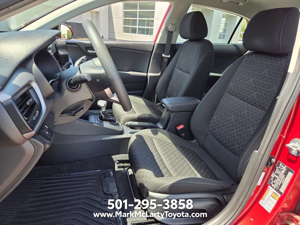 Used 2023 Kia Rio S FWD image 9