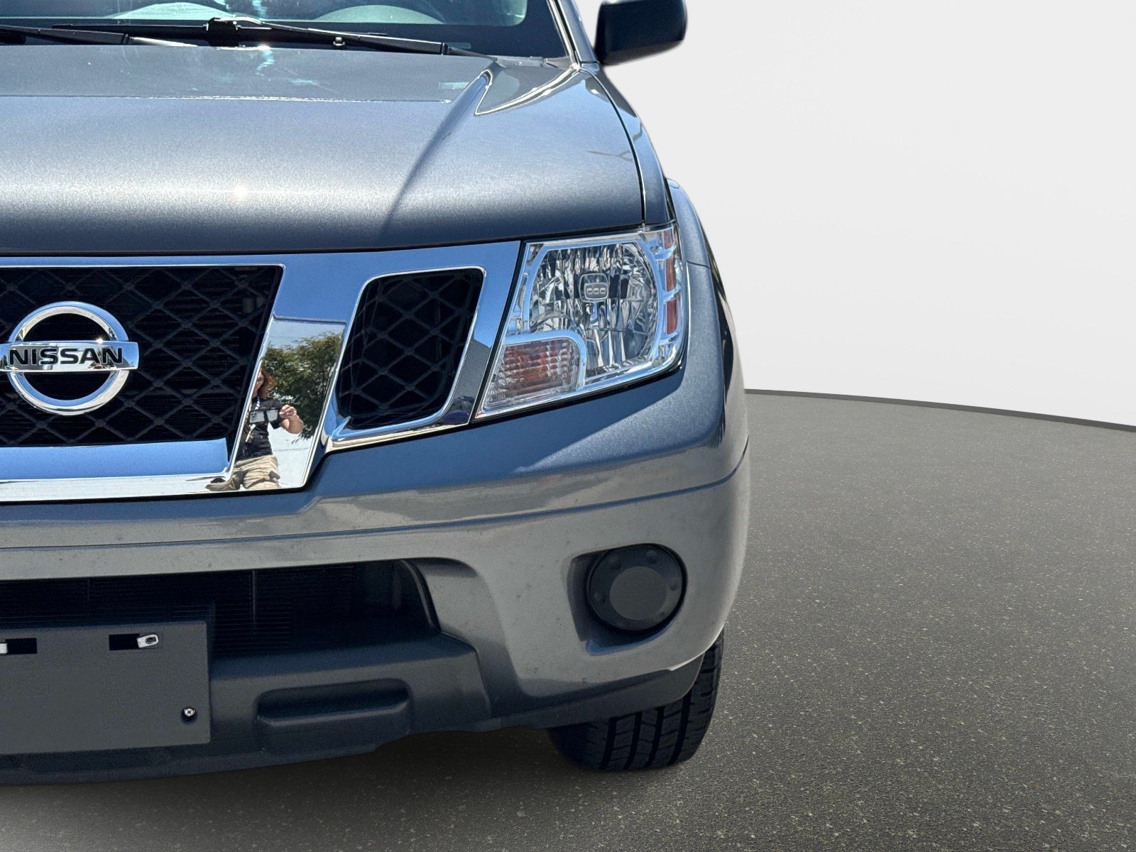 Used 2020 Nissan Frontier SV RWD image 11