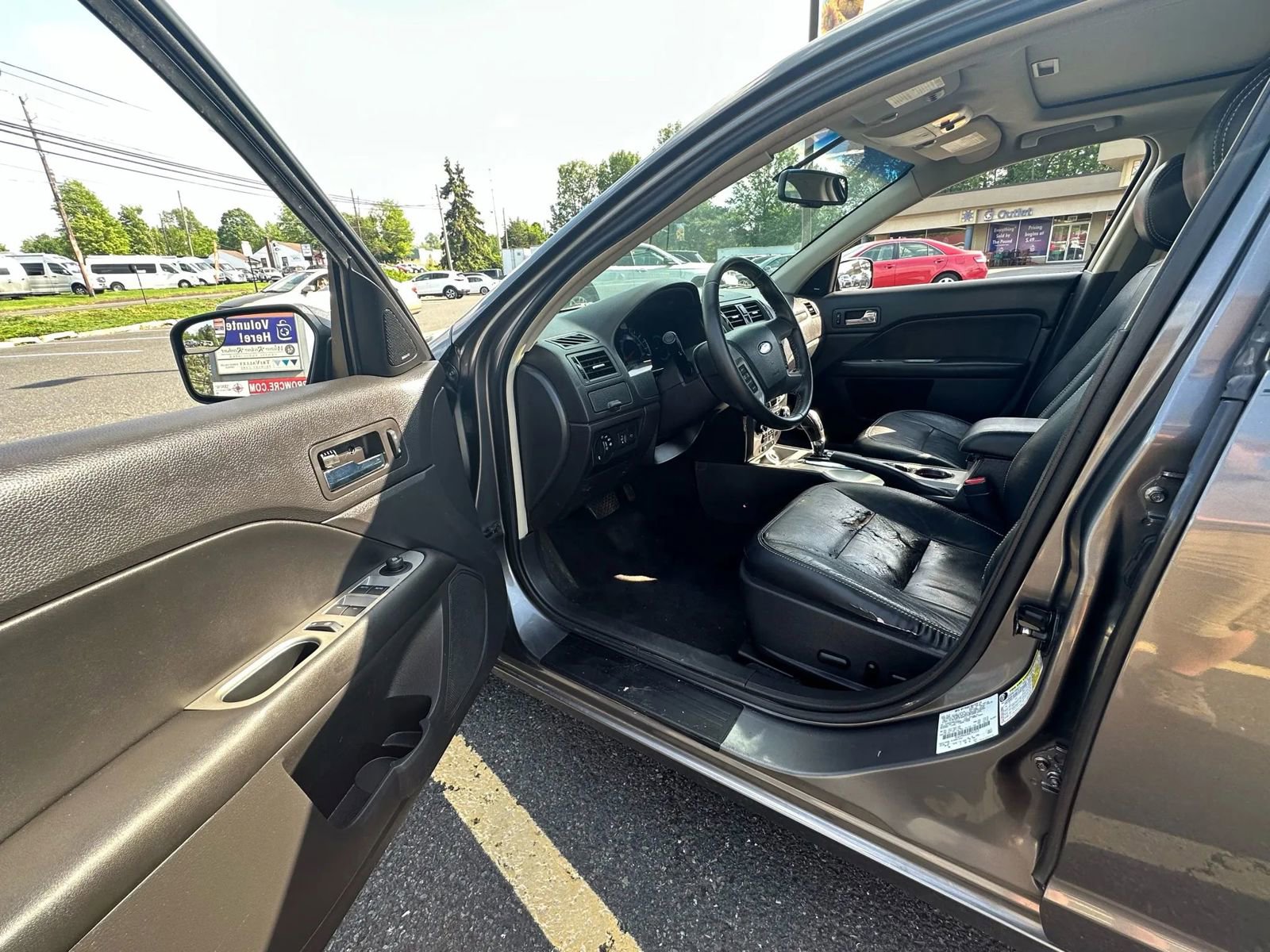 Used 2011 Ford Fusion SEL w/ 301A Rapid Spec Order Code image 15