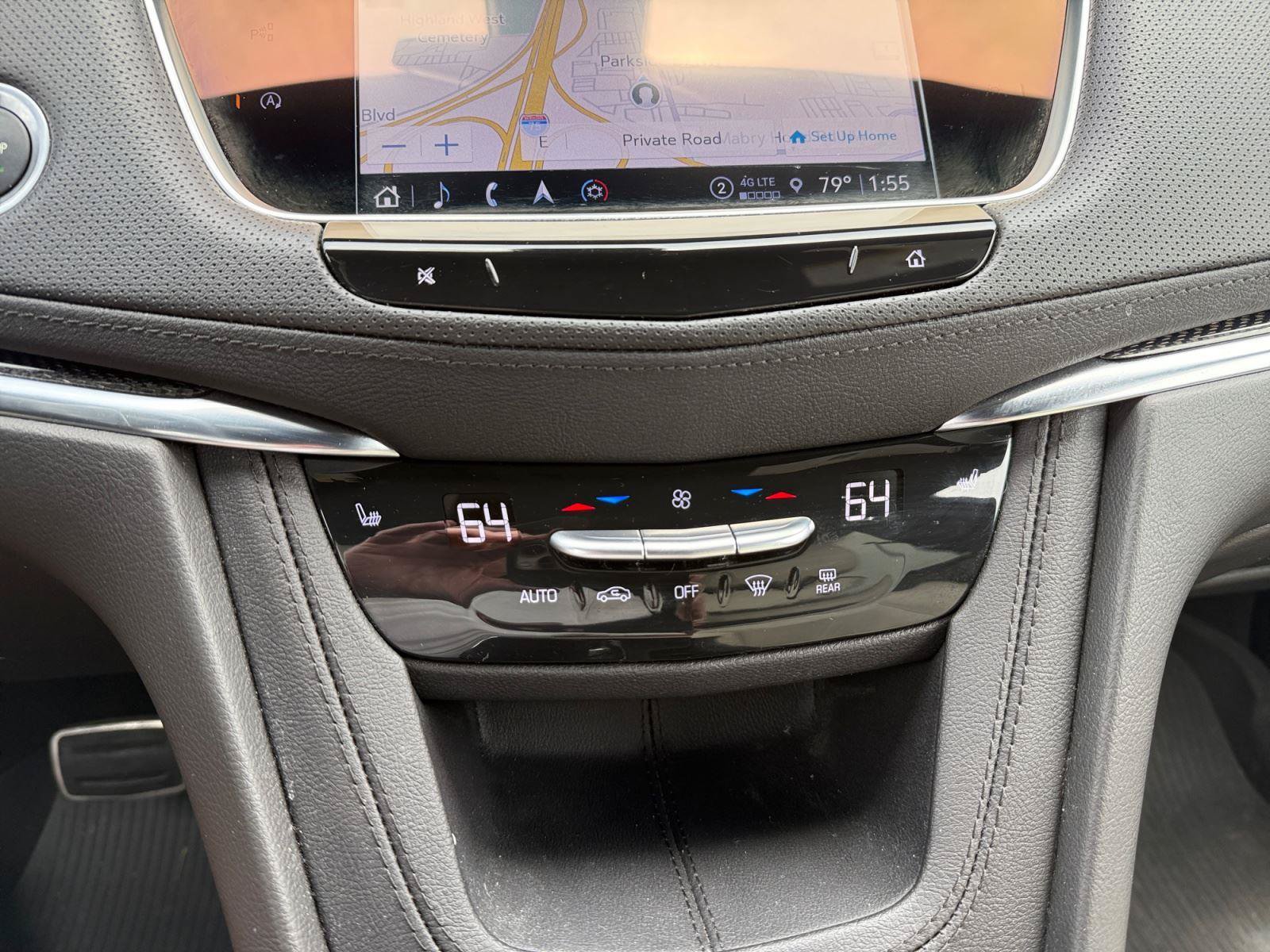 Used 2023 Cadillac XT5 Sportv w/ LPO, Floor Liner Package AWD/4WD image 32