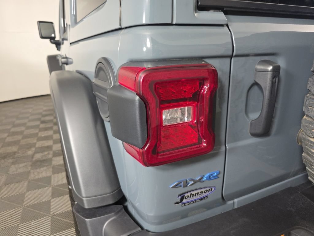 Certified 2025 Jeep Wrangler Unlimited Rubicon 4xe w/ Safety Group AWD/4WD image 11