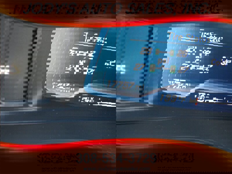 Used 2022 Chevrolet Corvette Stingray Coupe w/ Engine Appearance Package image 11