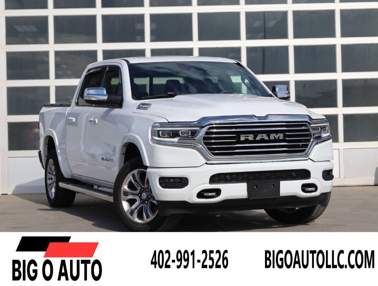 Used 2022 RAM 1500 Limited w/ Body Color Bumper Group AWD/4WD image 1