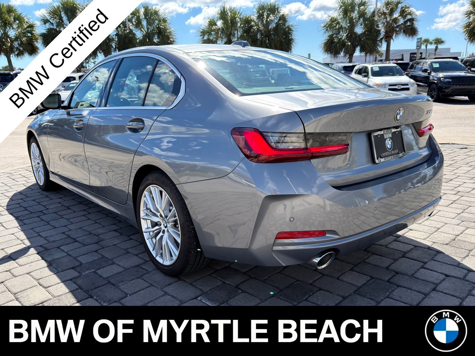 Certified 2023 BMW 330i Sedan w/ Premium Package image 11