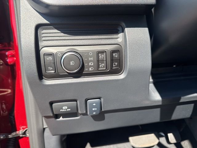 New 2026 Ford F350 Platinum w/ Tremor Off-Road Package image 31