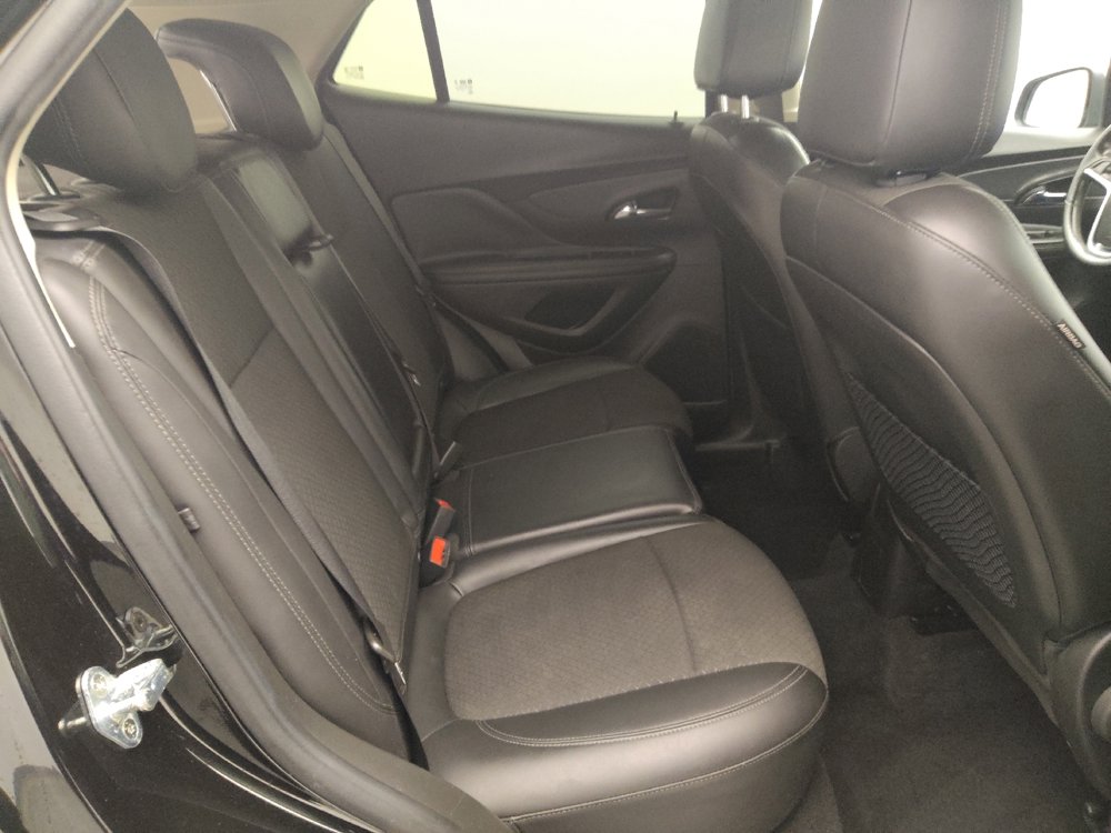 Used 2020 Buick Encore Preferred FWD image 19