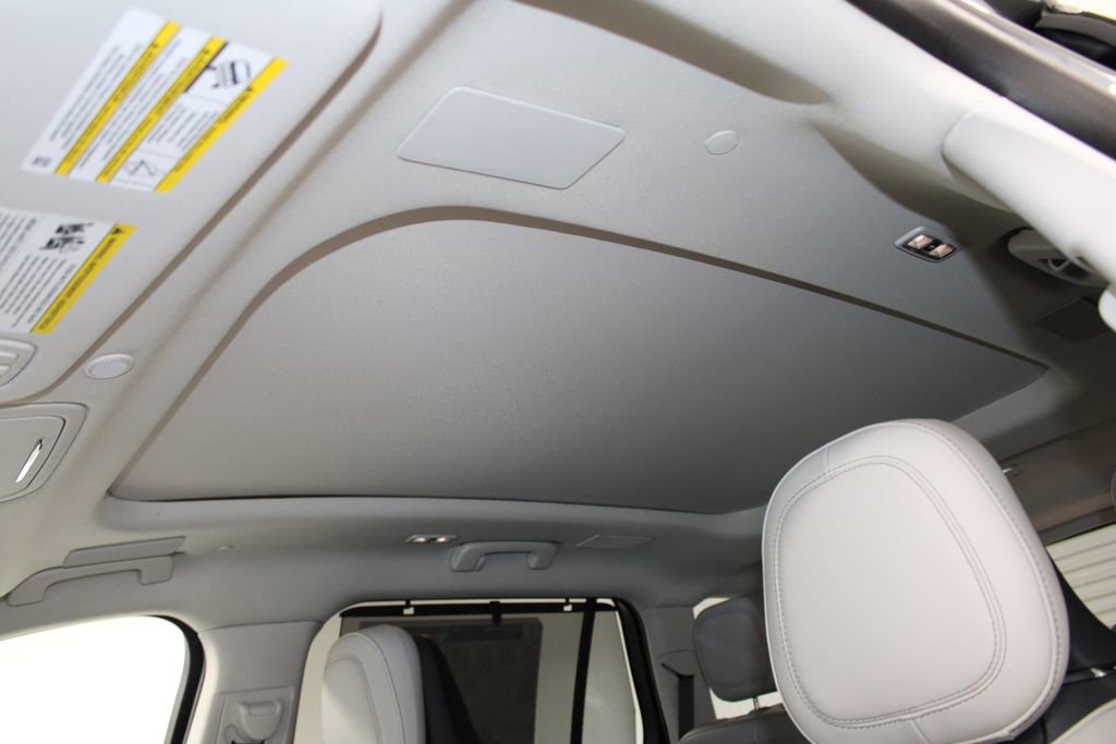 New 2025 Lincoln Aviator Reserve w/ Luxury Package image 48