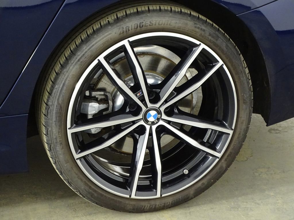 Used 2023 BMW 330i xDrive Sedan w/ M Sport Package image 47