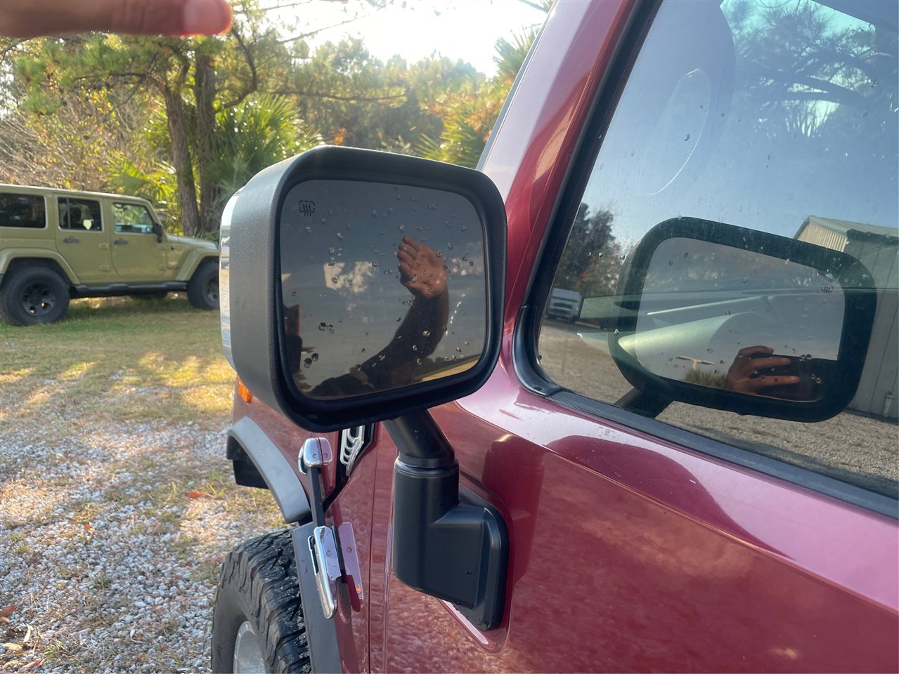 Used 2003 HUMMER H2 w/ Preferred Equipment Group image 40