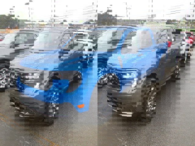 New 2025 Ford Maverick XLT w/ XLT Luxury Package image 2