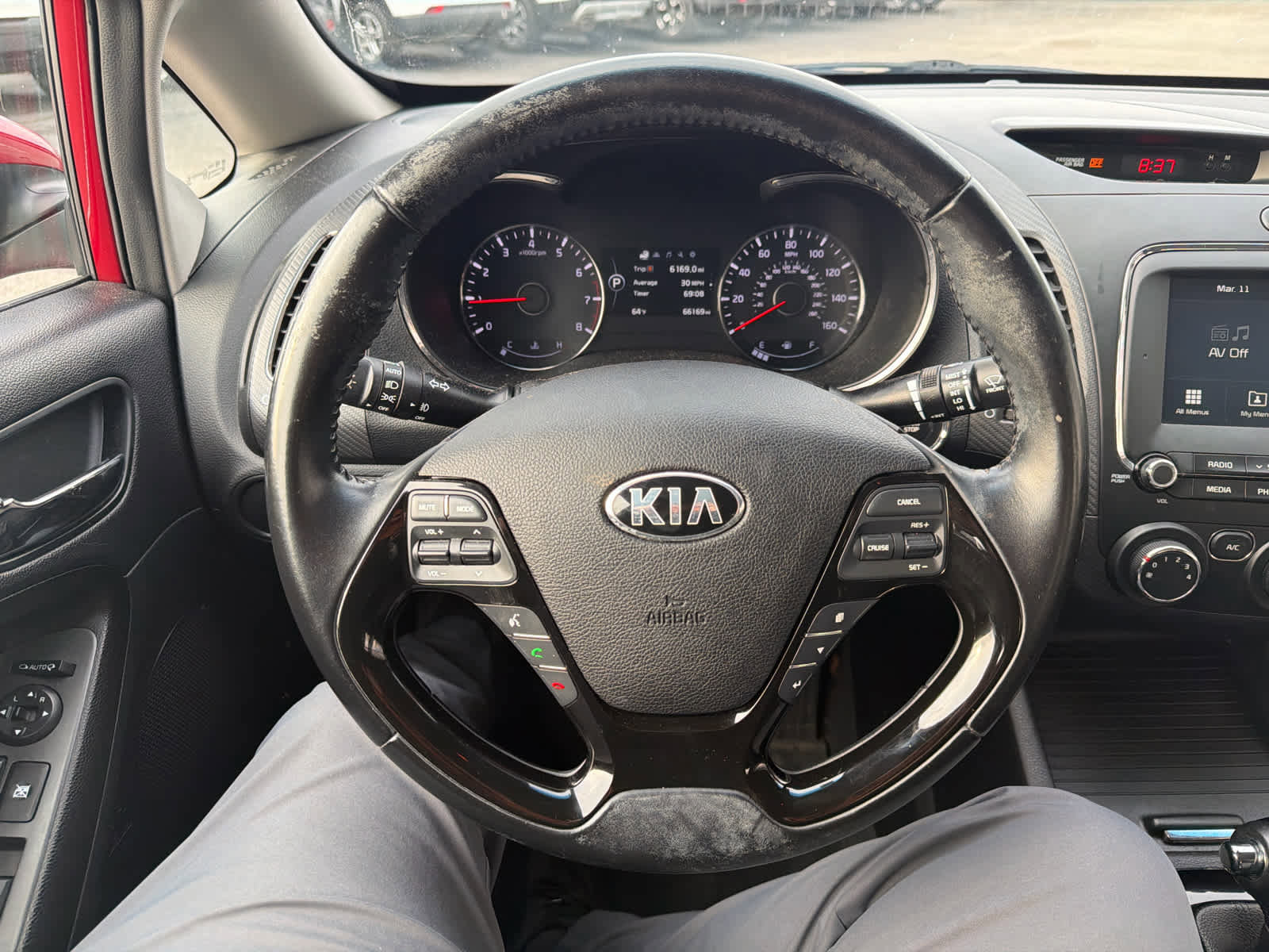 Used 2017 Kia Forte S w/ S Technology Package image 19