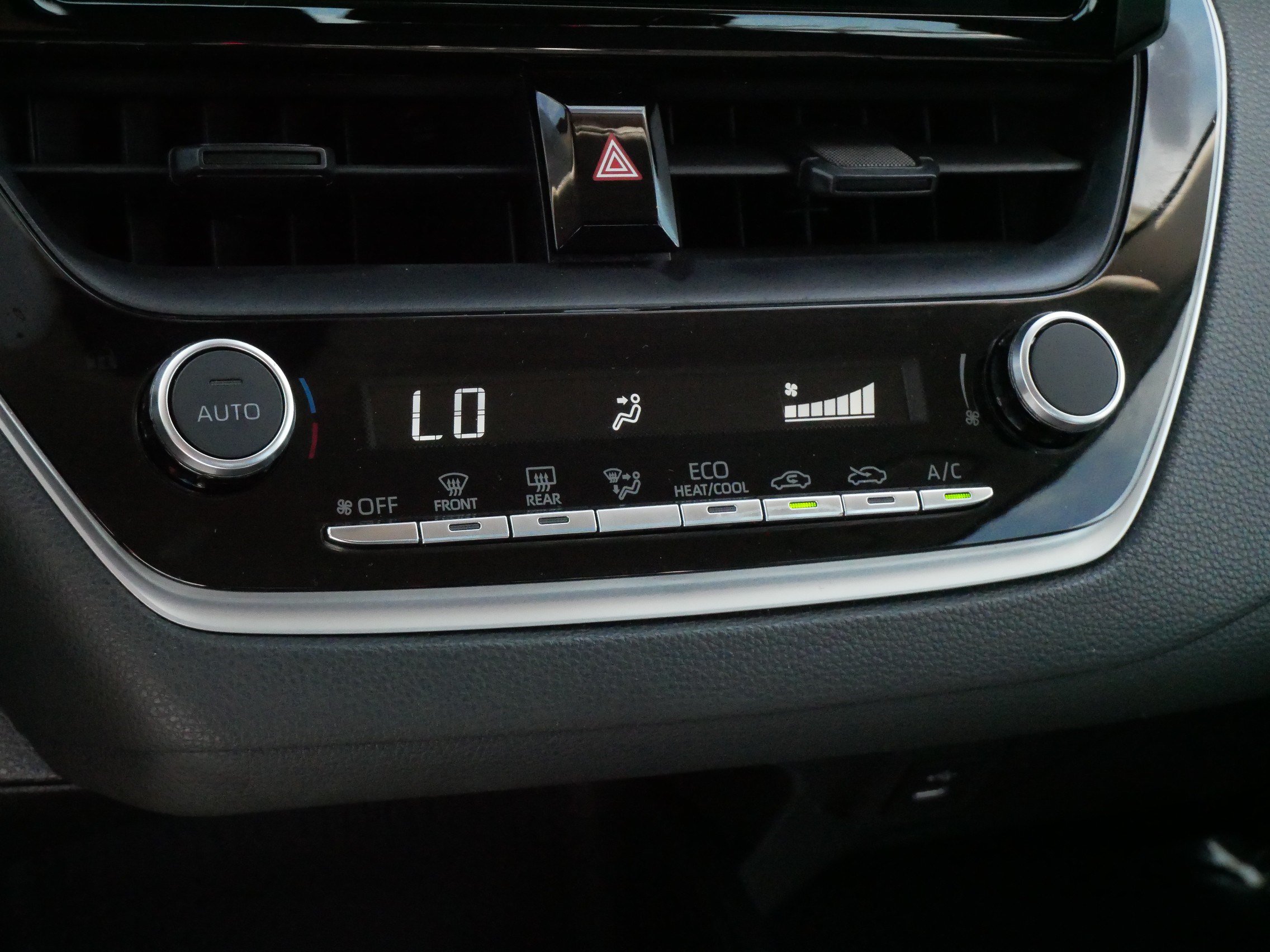Certified 2024 Toyota Corolla LE FWD image 22
