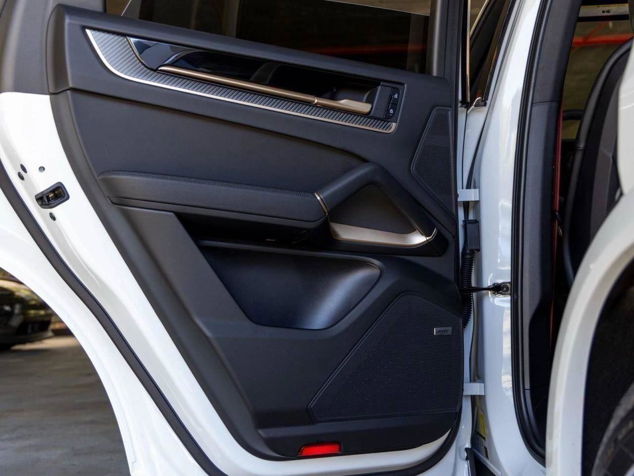 New 2025 Porsche Cayenne S image 82