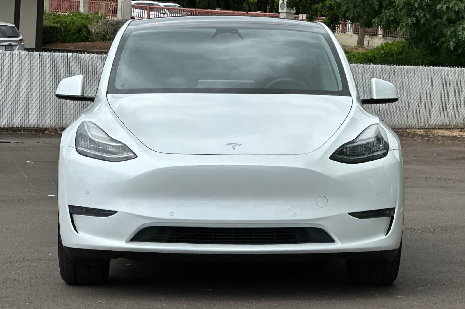 Used 2021 Tesla Model Y Long Range AWD/4WD image 10