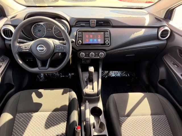 Used 2024 Nissan Versa S FWD image 8
