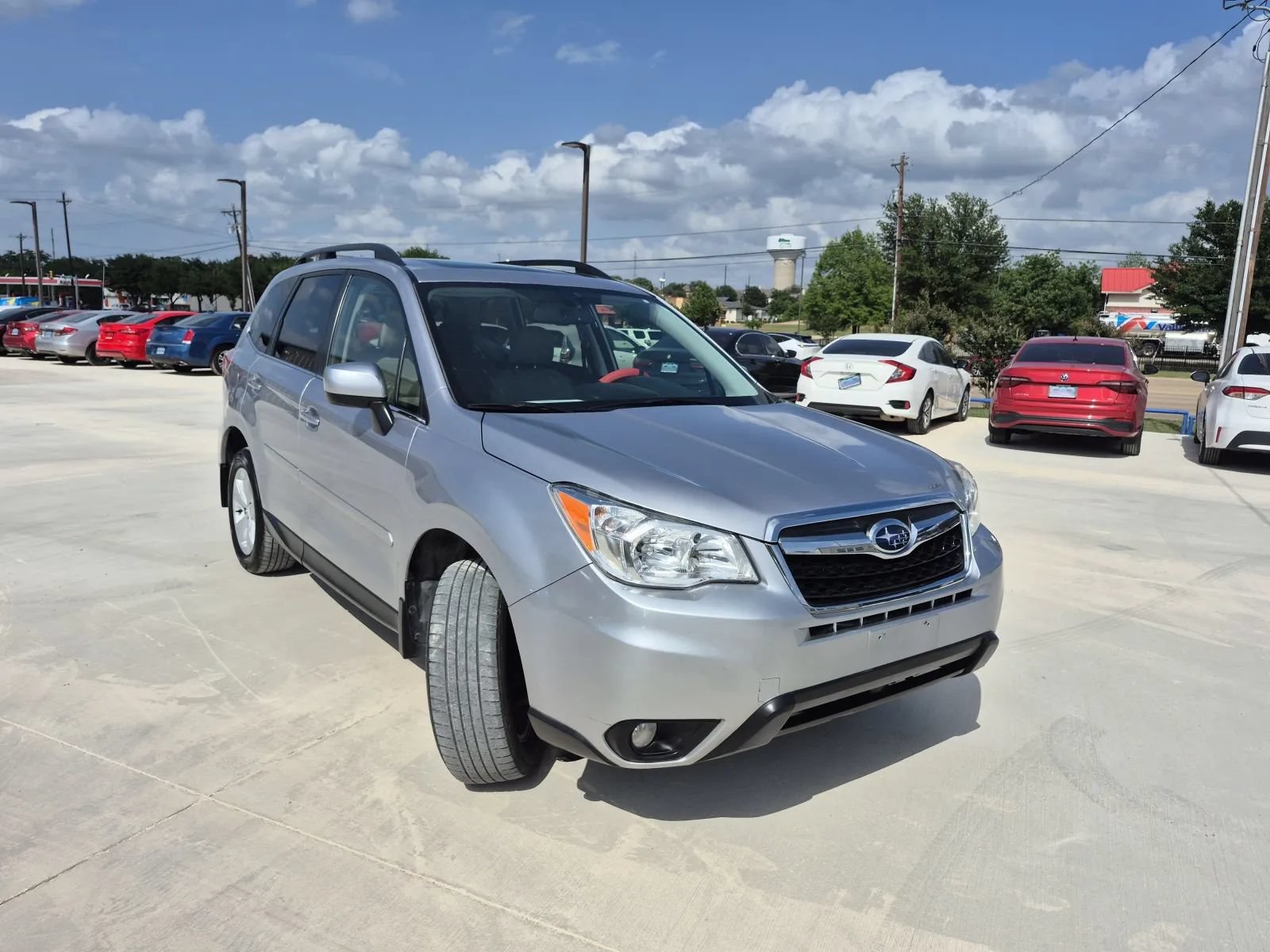 Used 2016 Subaru Forester 2.5i Limited AWD/4WD image 4