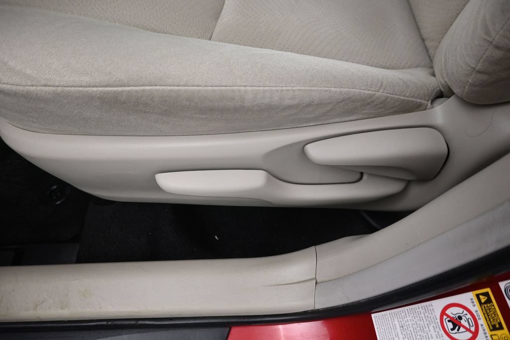 Used 2013 Toyota Prius Three FWD image 23