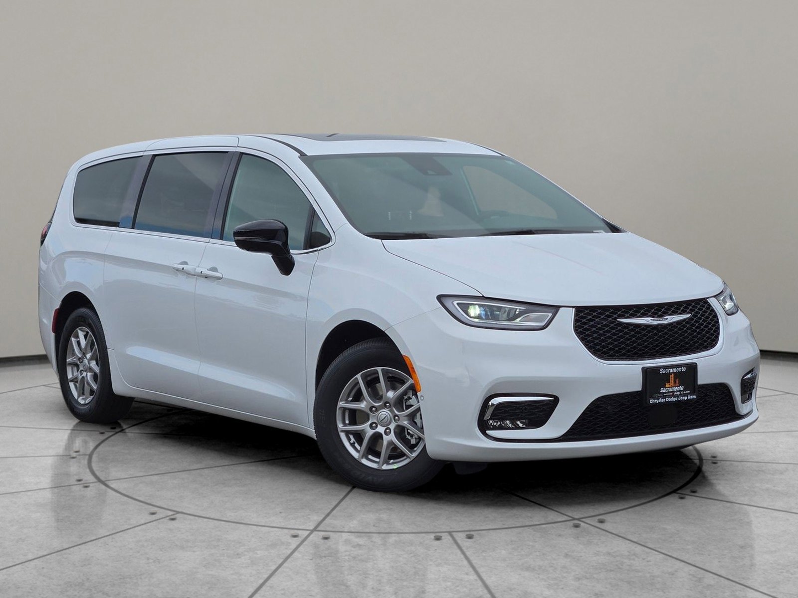 New 2026 Chrysler Pacifica Select