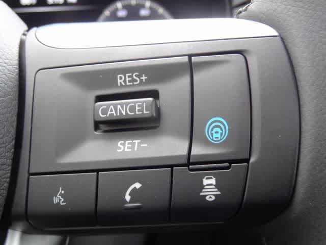 Certified 2025 INFINITI QX60 Luxe AWD/4WD image 32