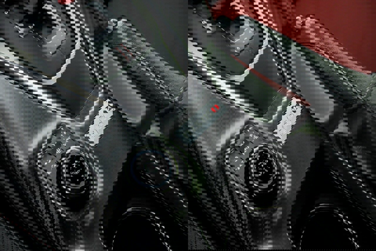 Used 2020 Nissan GT-R NISMO AWD/4WD image 36