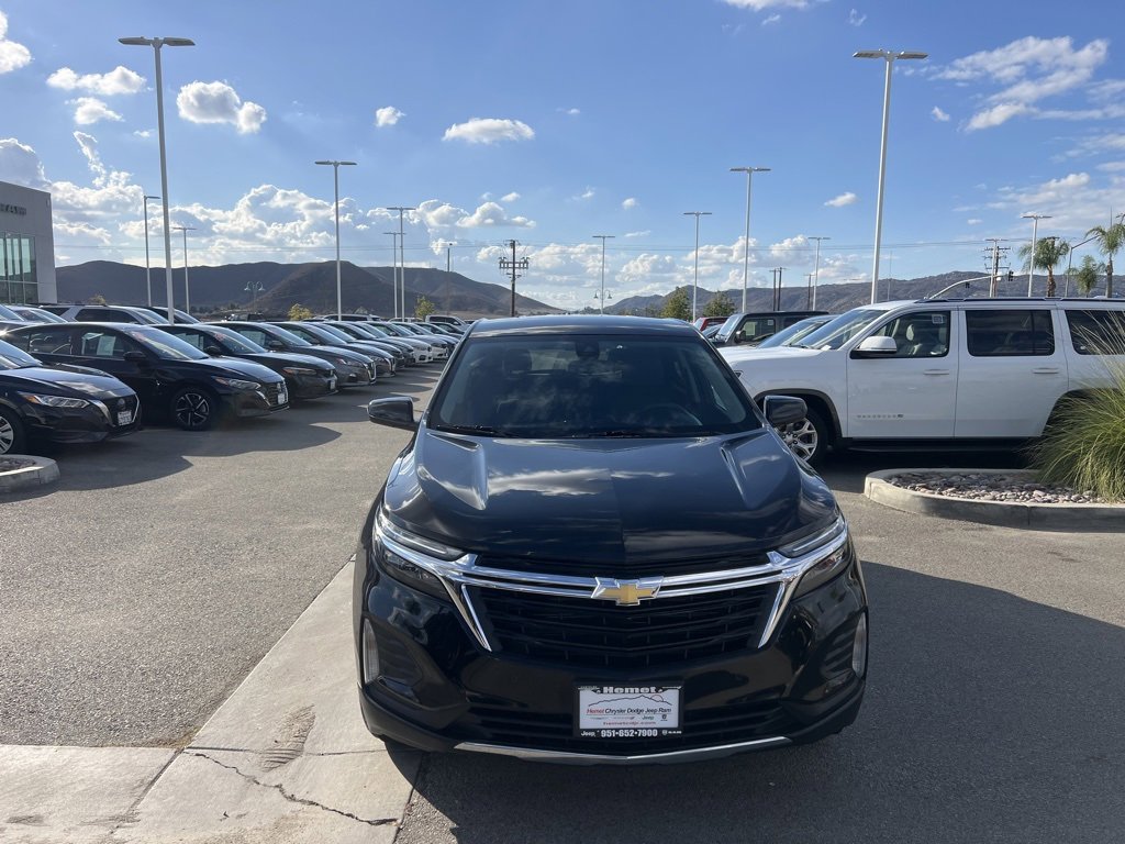 Used 2024 Chevrolet Equinox LT image 3