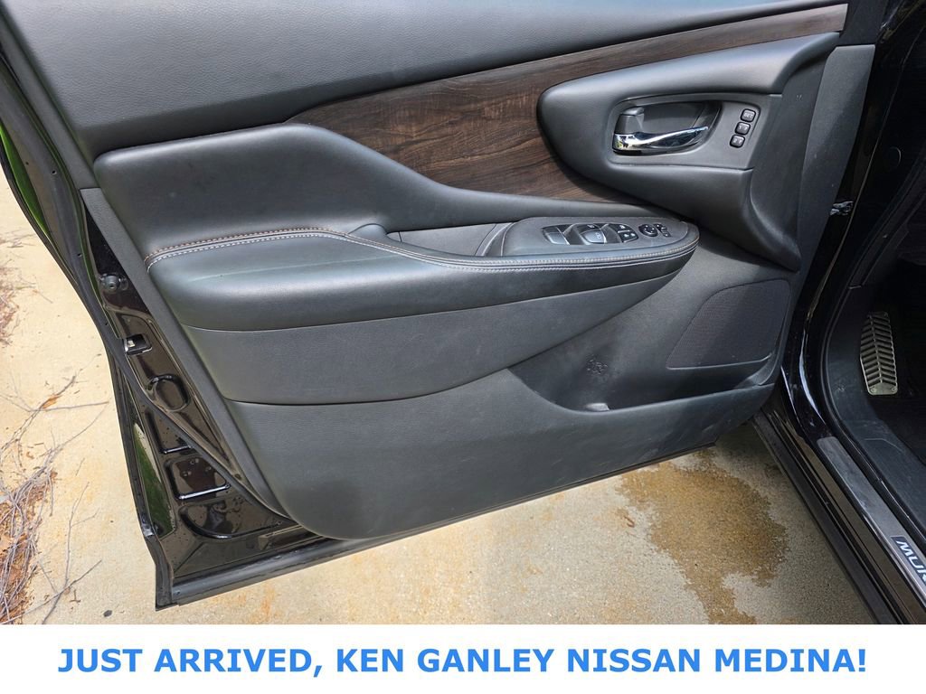 Certified 2023 Nissan Murano Platinum w/ Cargo Package AWD/4WD image 15
