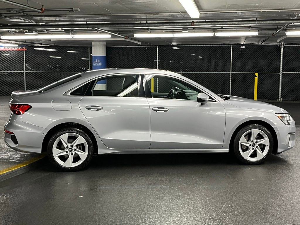 Used 2024 Audi A3 2.0T Premium w/ Convenience Package image 34