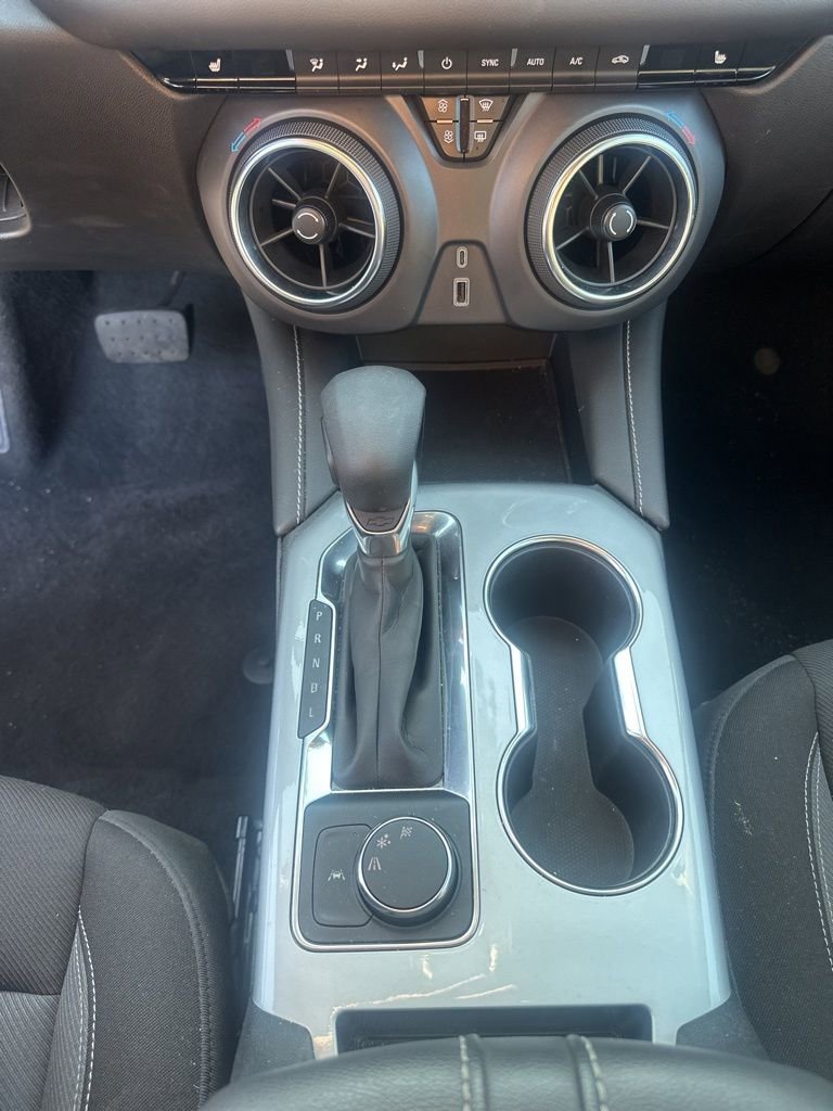 Used 2025 Chevrolet Blazer LT image 17