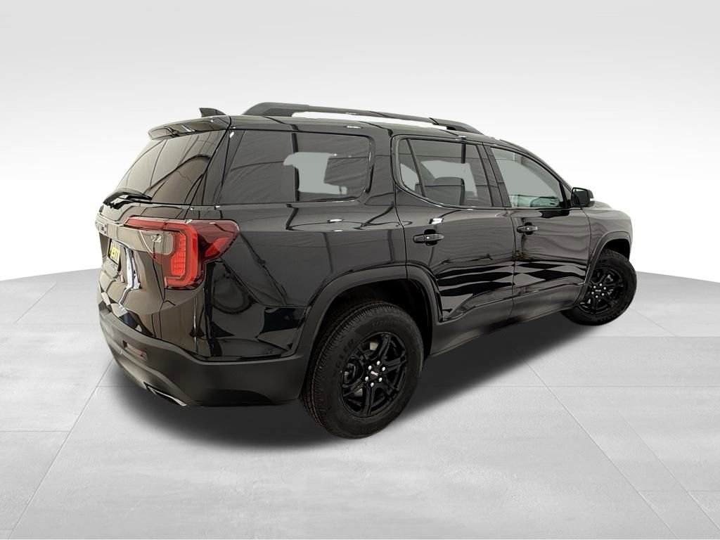 Used 2021 GMC Acadia AT4 w/ GMC Pro Grade Package image 6