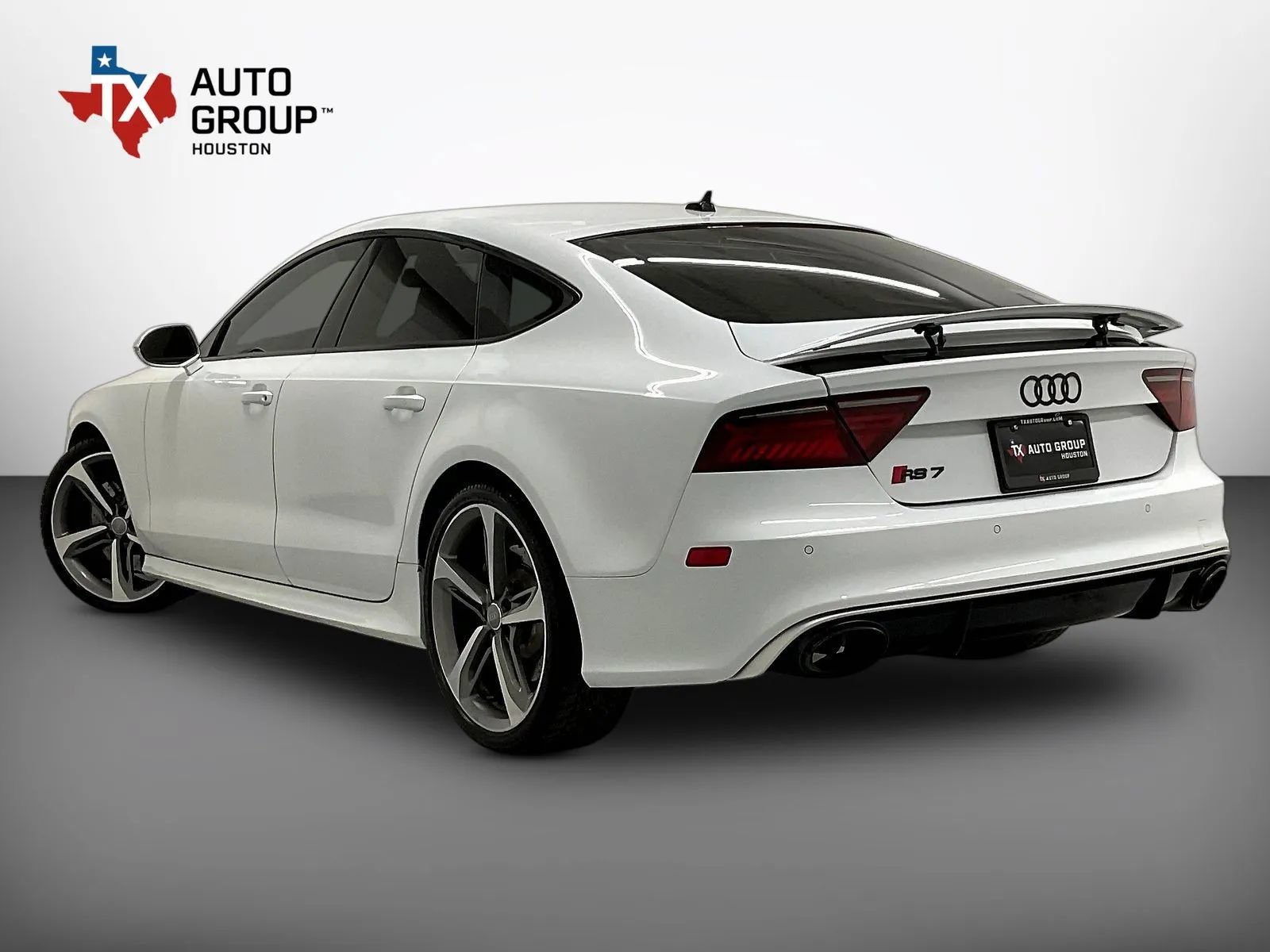 Used 2017 Audi RS 7 Prestige AWD/4WD image 3