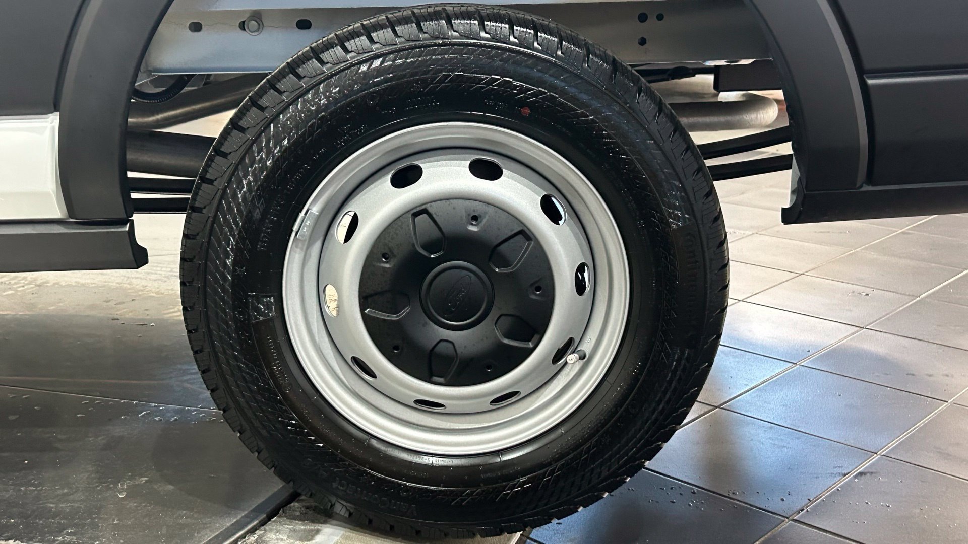 New 2026 Ford Transit 150 Low Roof RWD image 20